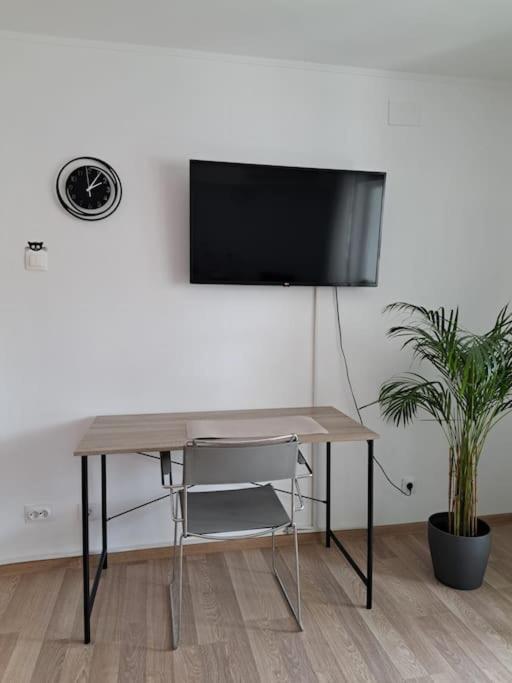Apartament Titulescu/Banu Manta Lägenhet Bukarest Exteriör bild