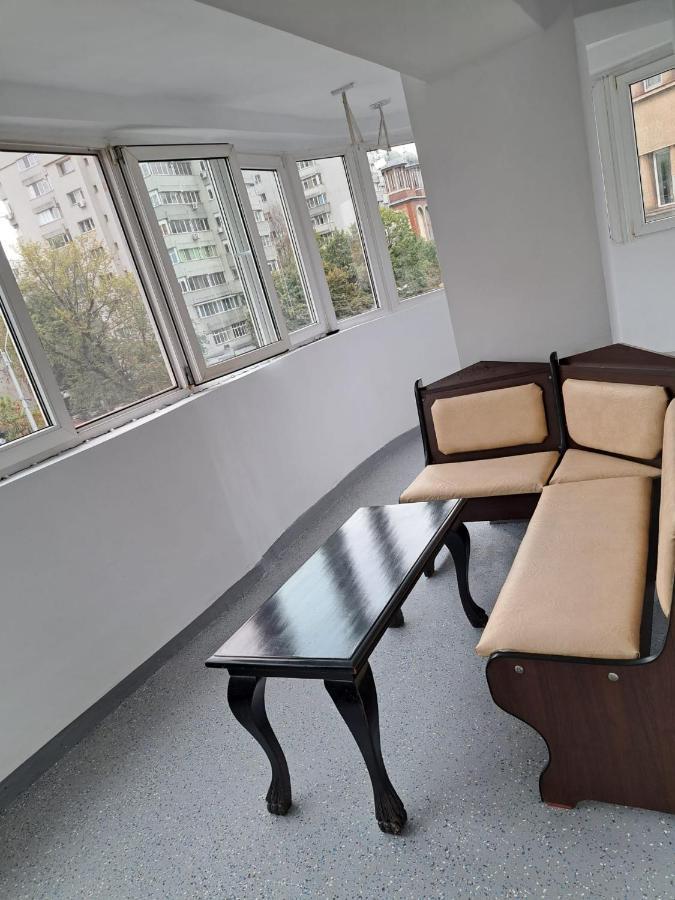 Apartament Titulescu/Banu Manta Lägenhet Bukarest Exteriör bild